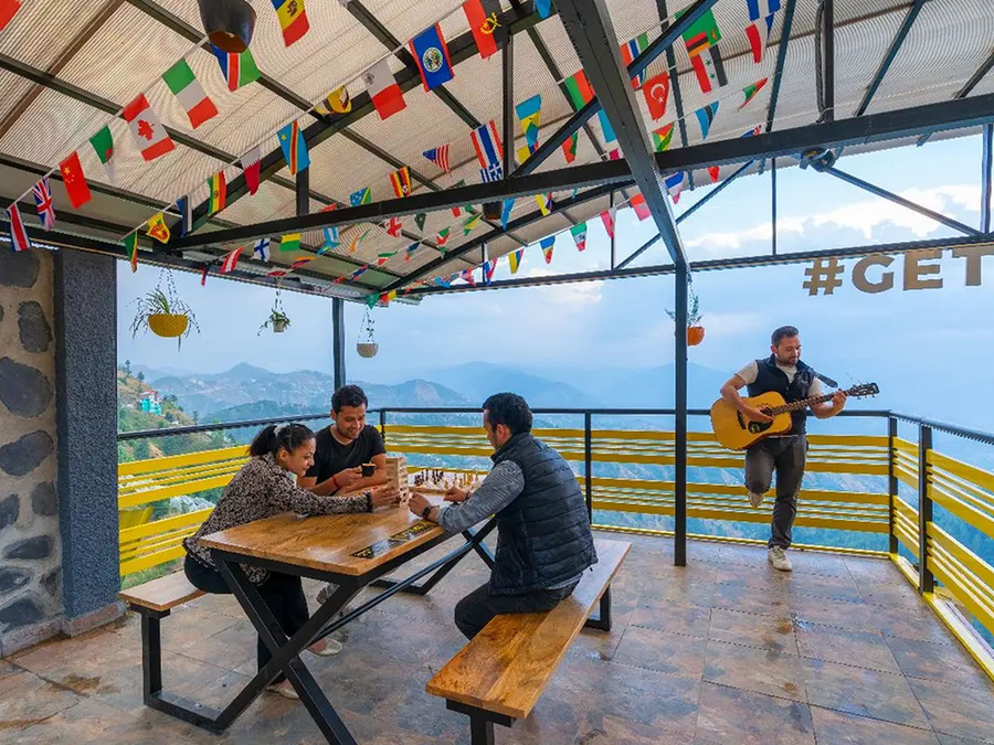 The Hosteller Kufri, Shimla,Theog,3 star