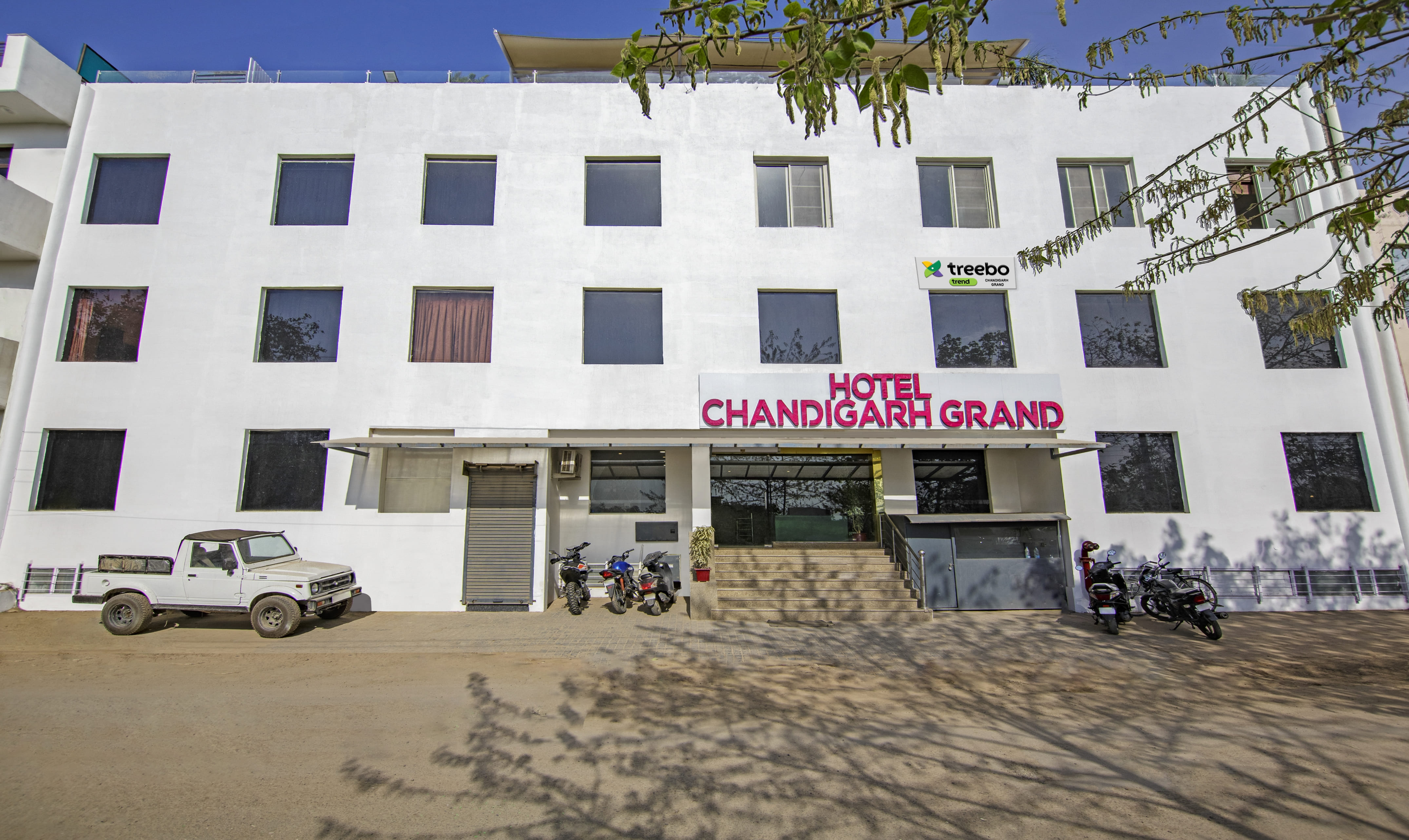 treebo chandigarh grand