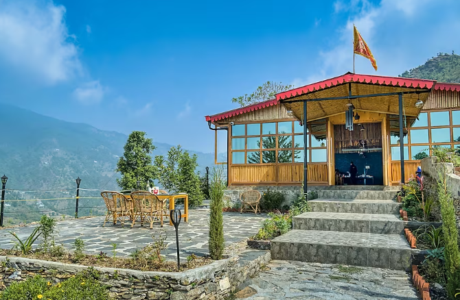 Aotel Pangot (Formerly Royal Cliff),Pangoot,3 star