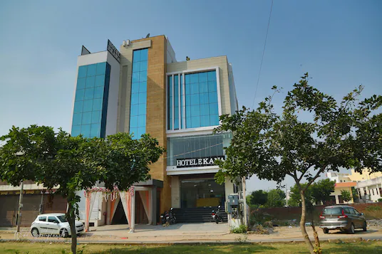 Hotel Ekana,Jagatpura,3 star