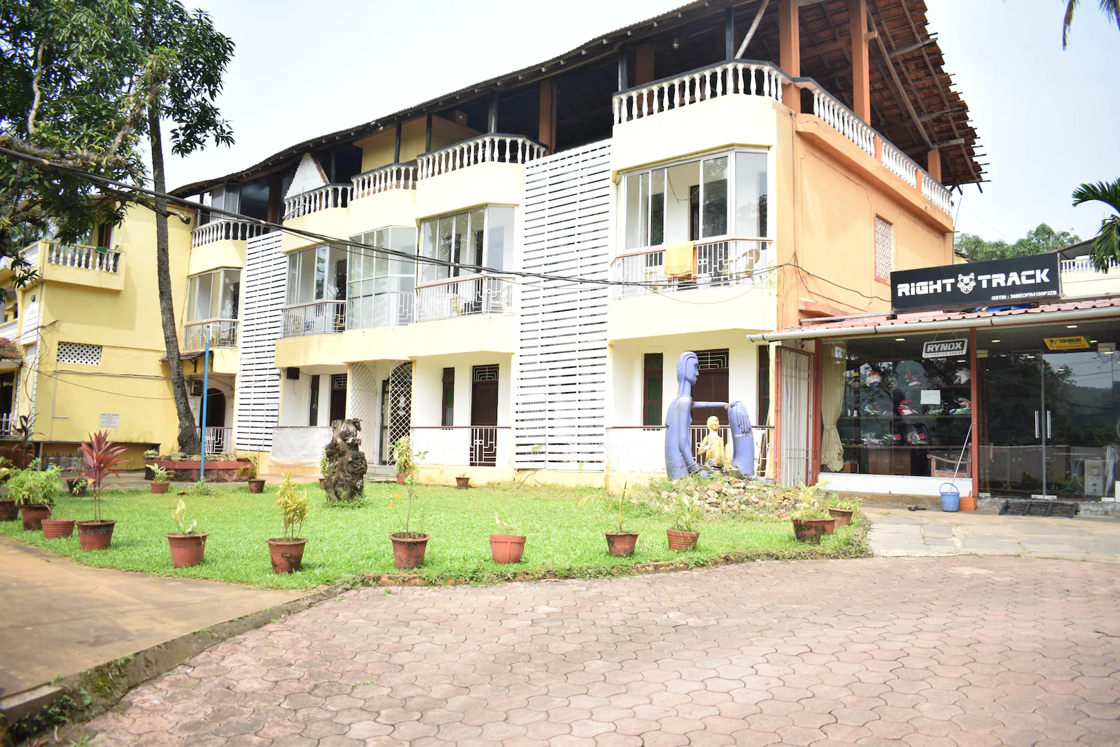 Salotel,Goa>>Calangute,3 star