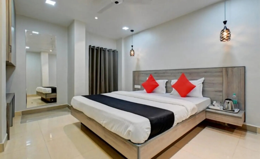 Hotel Vikrant,Pune>>Pimpri - Chinchwad,4 star