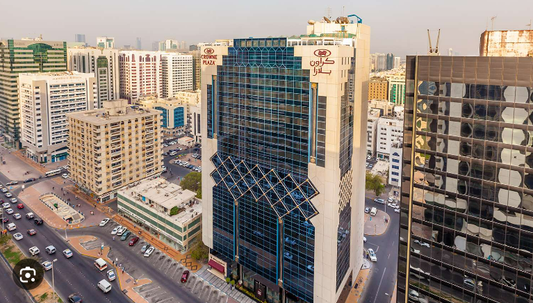 Millennium Downtown,12 Minute Walk From The Corniche,5 star