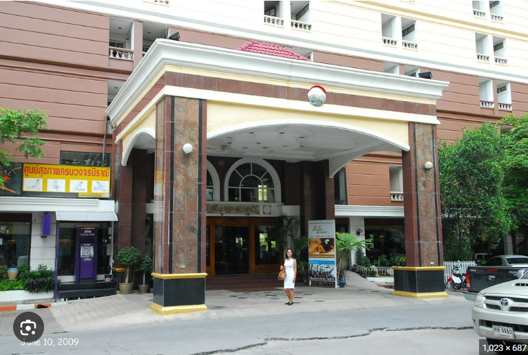 Niran Grand Hotel