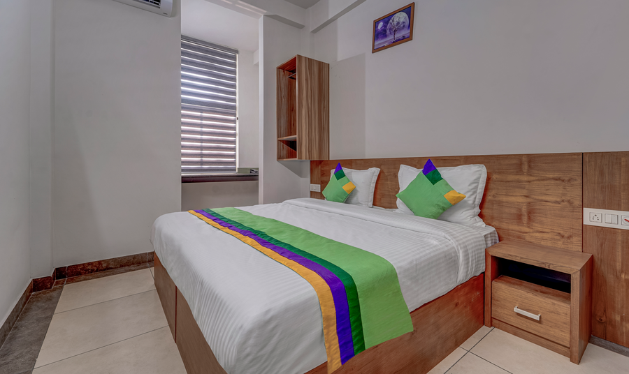 Treebo Regalia Inn Civil Station,No 413,413A-E,413D1-D5,413E1-E5,Ward No6,Madathumpadi,Opposit Civil Station,Kalpetta,Wayanad,Kerala -673122,3 star