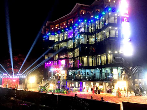 Hotel Amit Executive Inn,Near Pune-Bangalore Highway,3 star