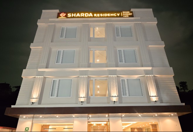 Hotel Sharda Residency