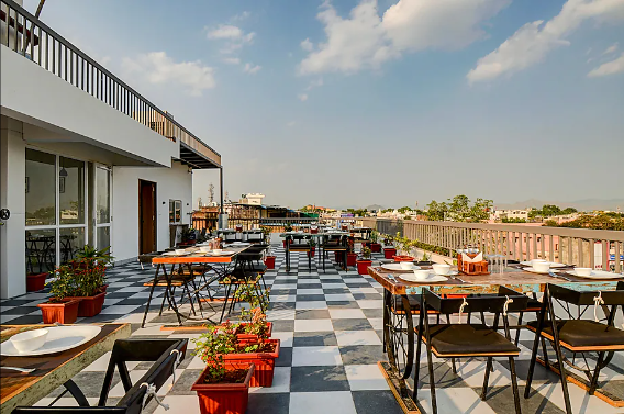 Hotel Park View Inn,Nada Khada,3 star
