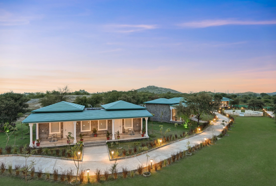 The Jawai Leopard Kingdom By Trulyy,Kothar,4 star