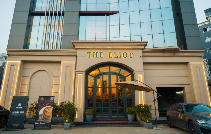 The Eliot Hotel And Banquets,Sector 104, Noida,3 star