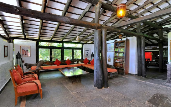 Monsoon Forest Bandhavgarh,Tala,3 star