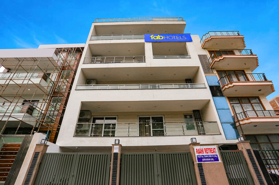 Fabhotel Raahi Retreat,Plot No.1346-P, Sector 31, Gurgaon, Haryana, 122001,3 star