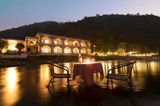Aranyam River Retreat,Neelkanth Temple,4 star