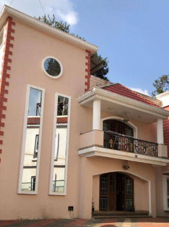 Hillcrest Metro,Central Ooty,2 star