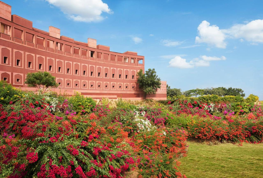 taj devi ratn resort and spa jaipur
