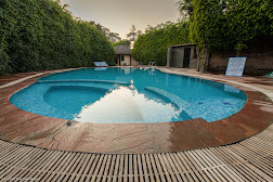Corbett Machaan Resort
