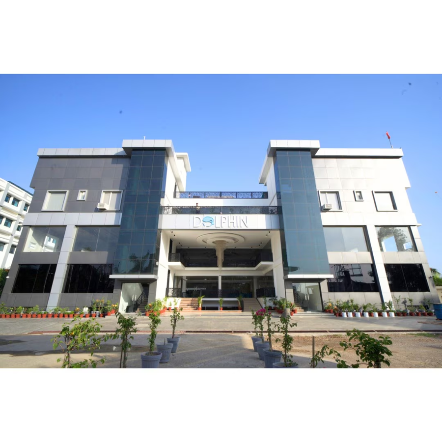 Dolphin Club And Resort,Lucknow,3 star