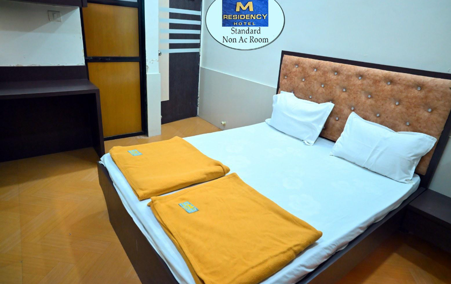 Hotel M Residency,Kalyan West,3 star