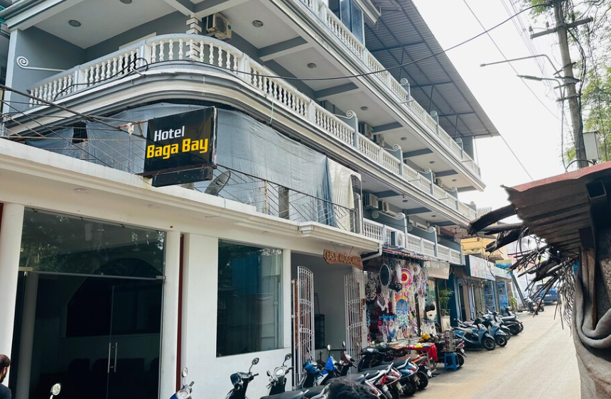 Hotel Baga Bay,Baga Beach-North Goa,2 star