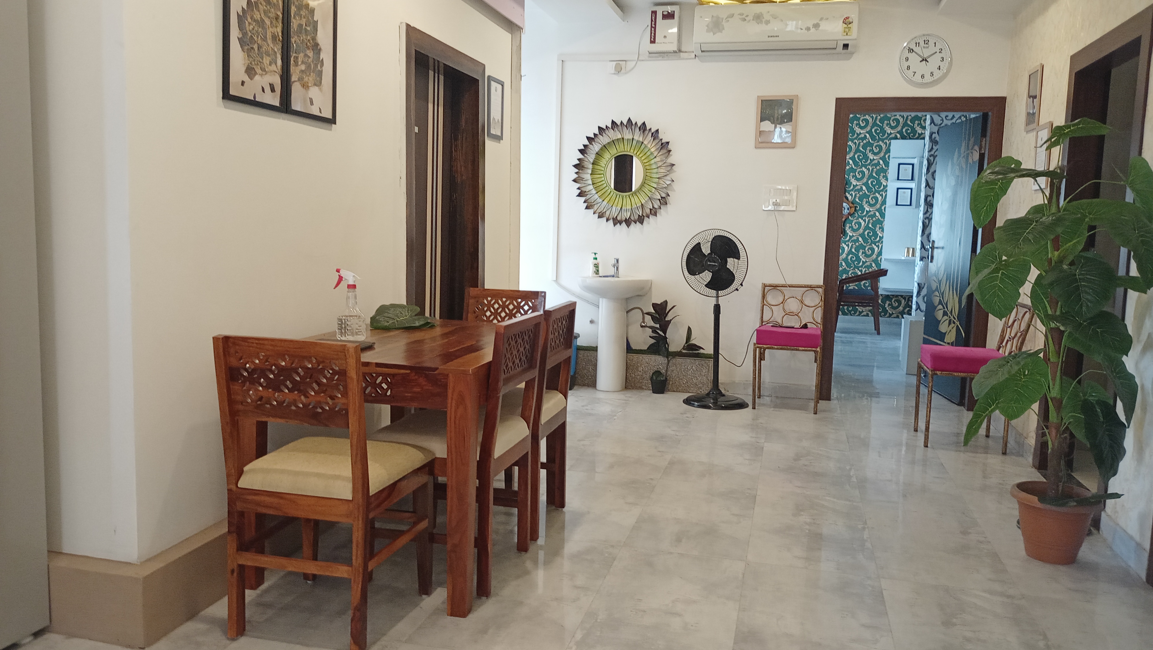 7 Sis7ers Homestay,Rupkowar Path, Nabajyoti Club, Dr Zakir Hussain Rd, Hengrabari, Guwahati, Assam 781036,3 star