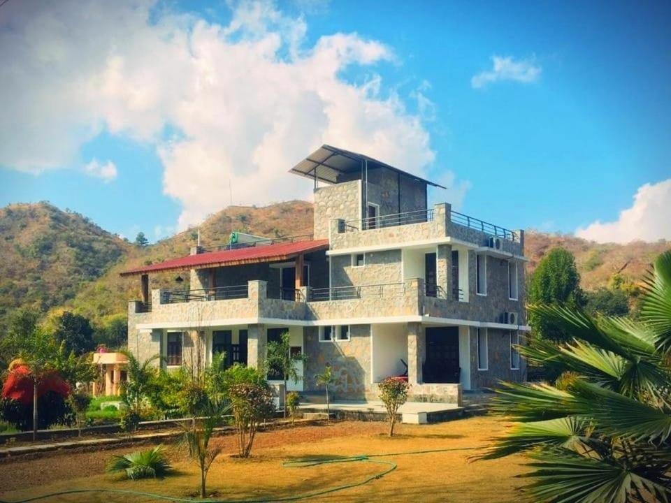 Molshree Farms Homestay,Khuyanpura,3 star