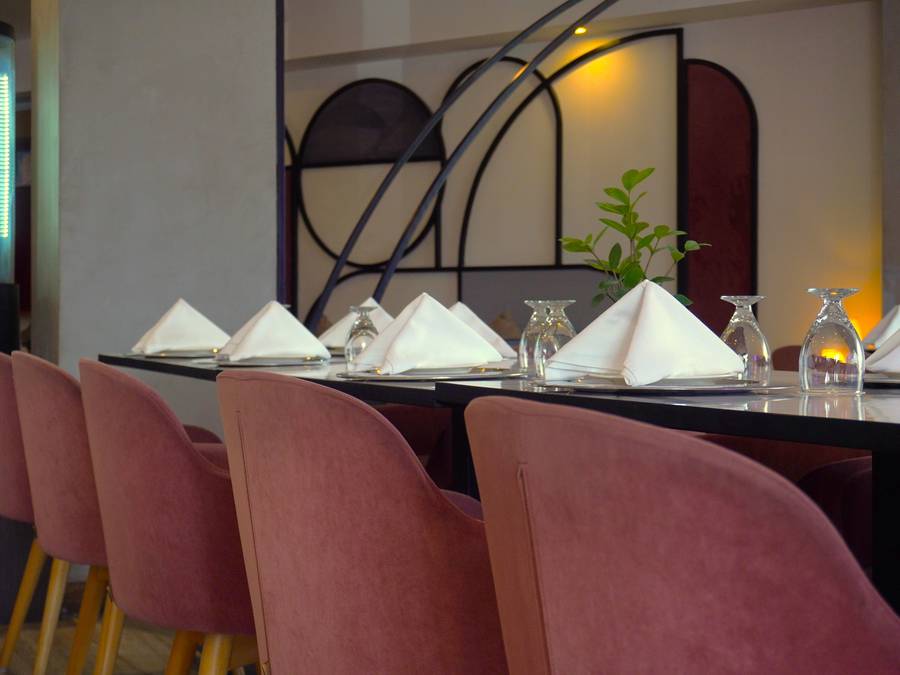 Hotel Jsr Continental,Rispana Bridge,4 star