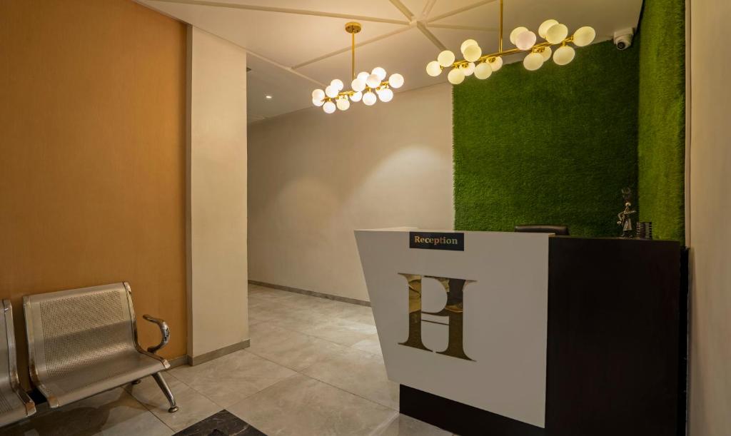 Treebo Prasha,Shalimar Chowk,3 star