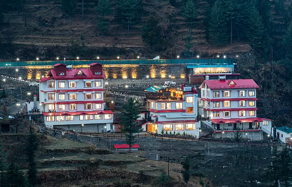 queen himya resort by dls hotels