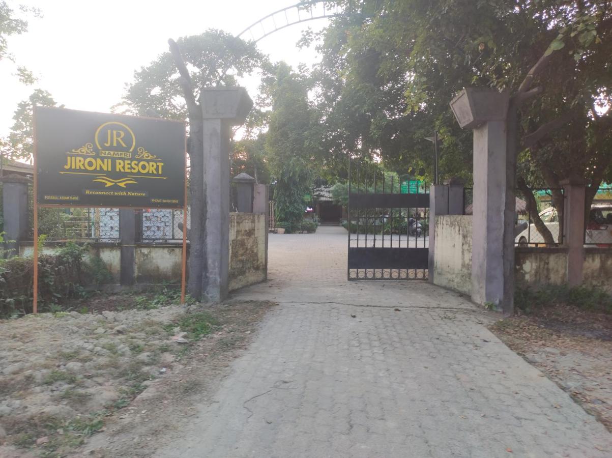 Jironi Resort, Nameri,Chariduar,3 star