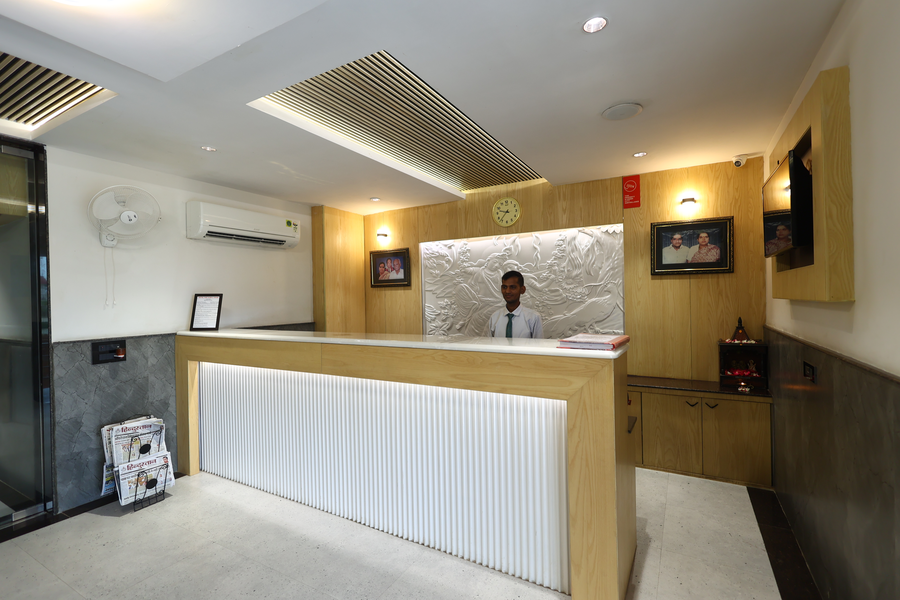 Hotel Sar Kamla Dham,Raman Reiti,3 star