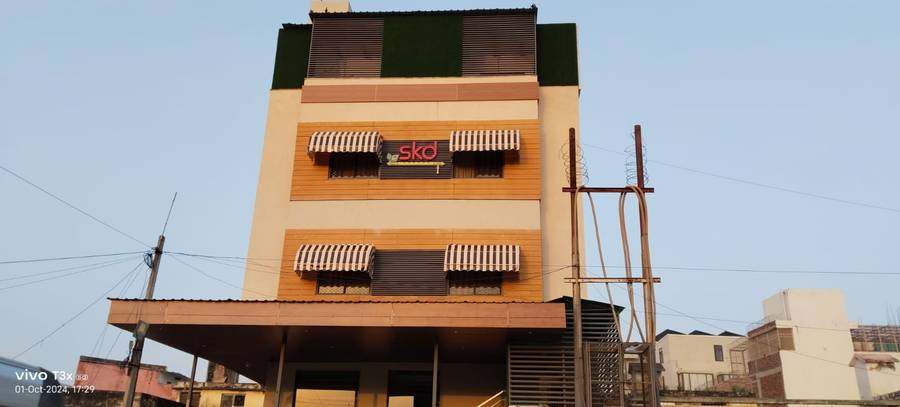 Hotel Sar Kamla Dham,Raman Reiti,3 star