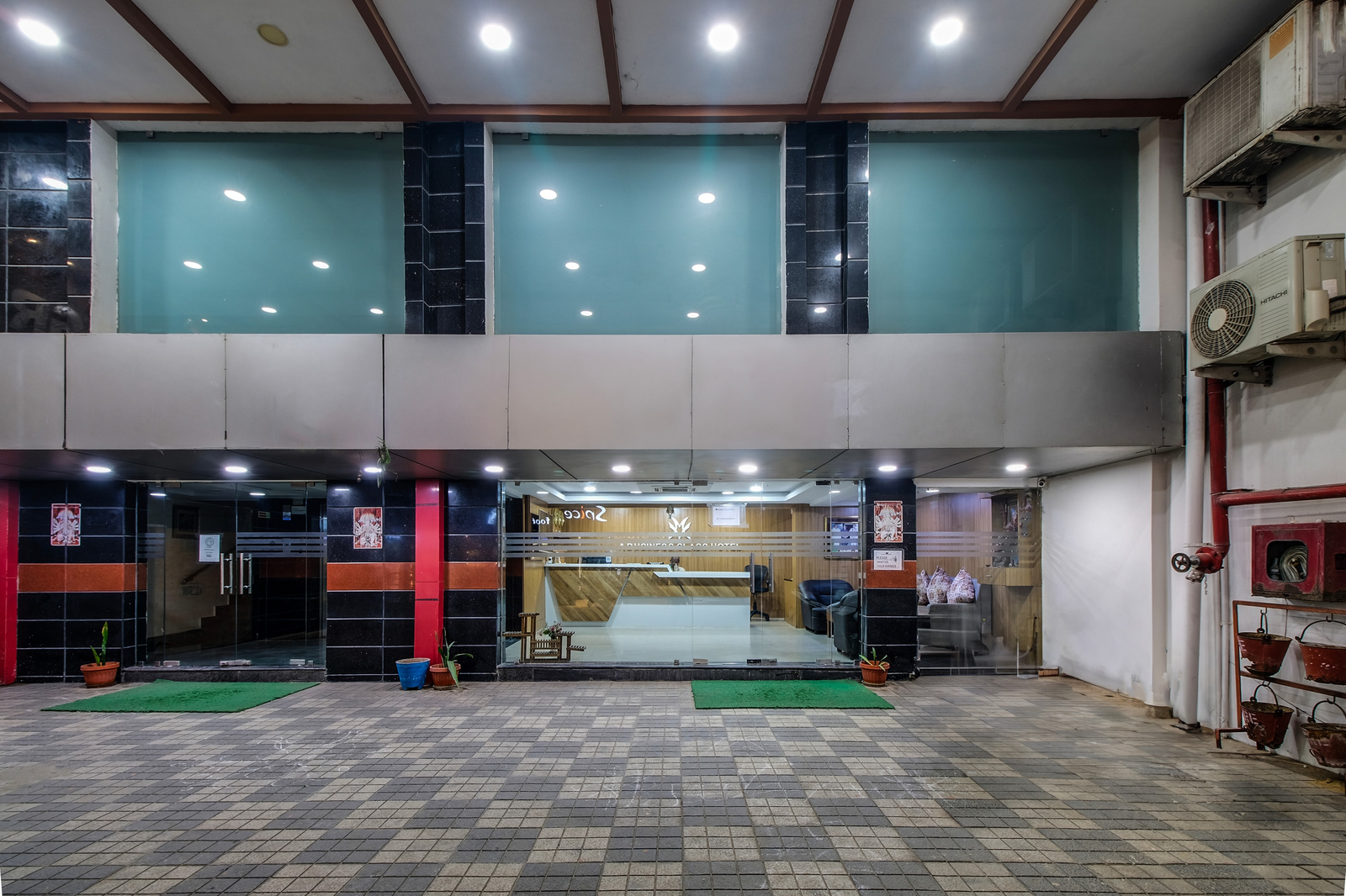 Super Townhouse Gajuwaka Near Cmr Mall,Mvp Colony,3 star