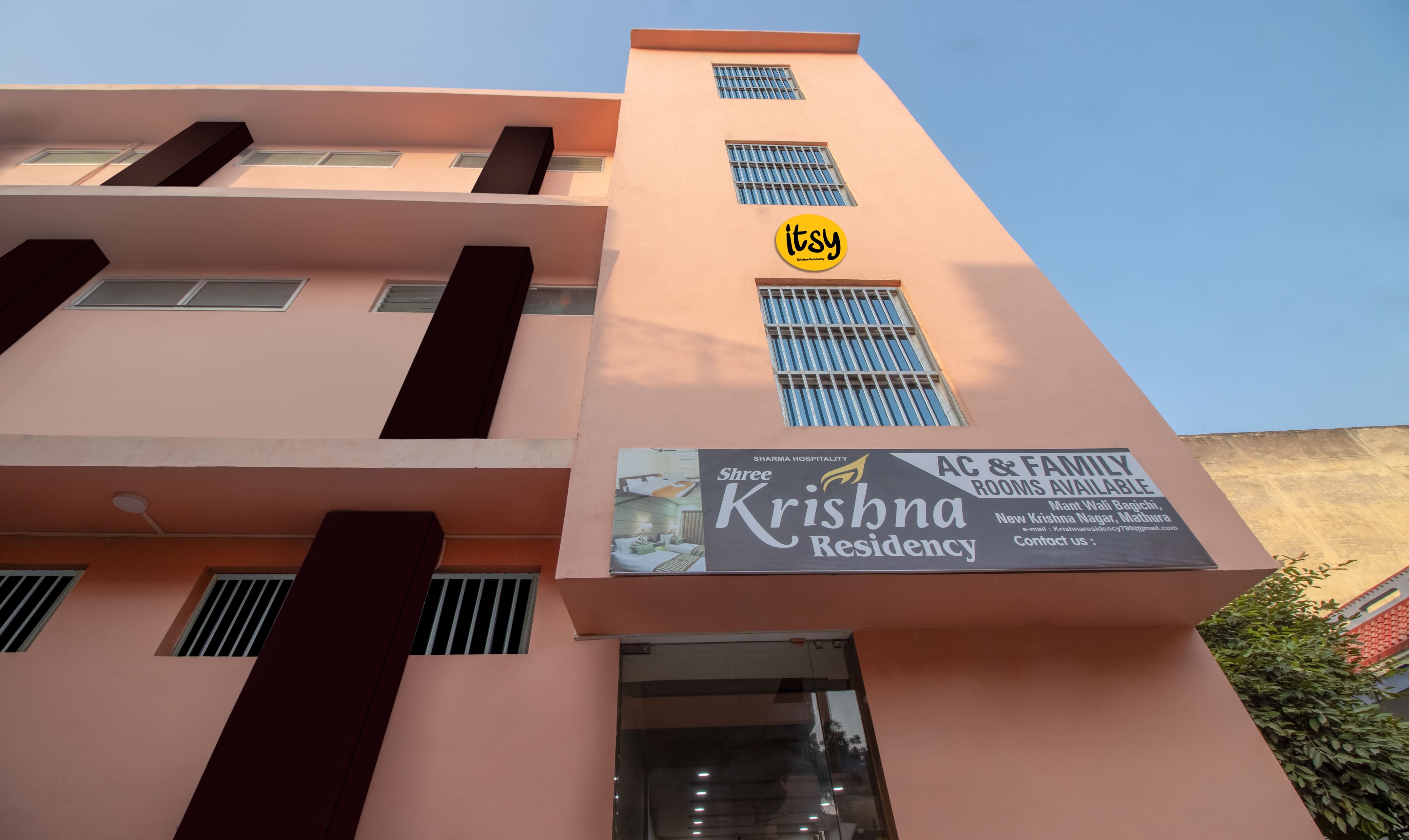 Itsy Hotels Krishna Residency, Govardhan Chauraha