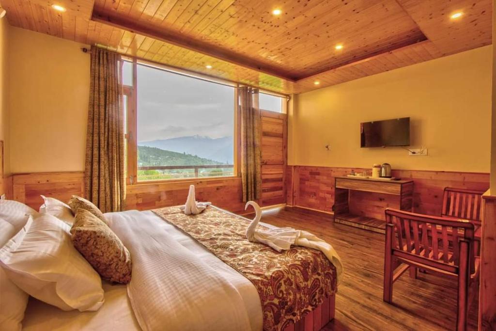 room-image