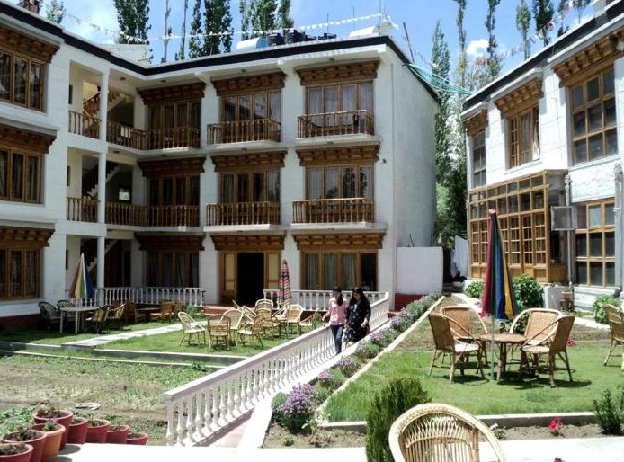 Hotel Kidar,Near Leh Bus Stand,3 star