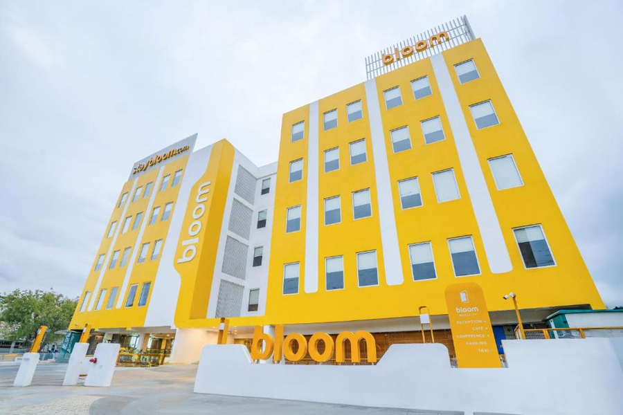 Bloom Hotel - Medicity (Near Medanta Hospital),Medanta Medicity Area,3 star
