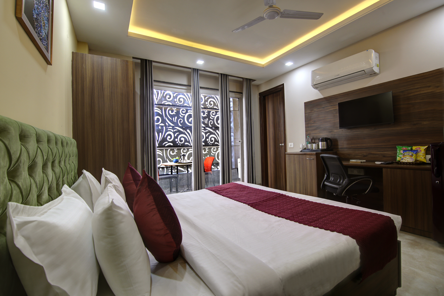 Limewood Stay Silver Studio Apartment Near Golf Course Road, Gurgaon,Sector 57,3 star