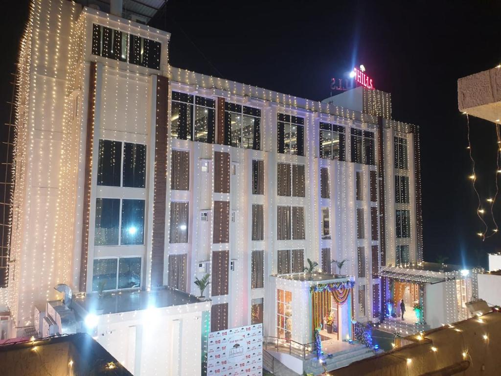 7 Hills Hotel And Resort,Rajgir Byp ,3 star