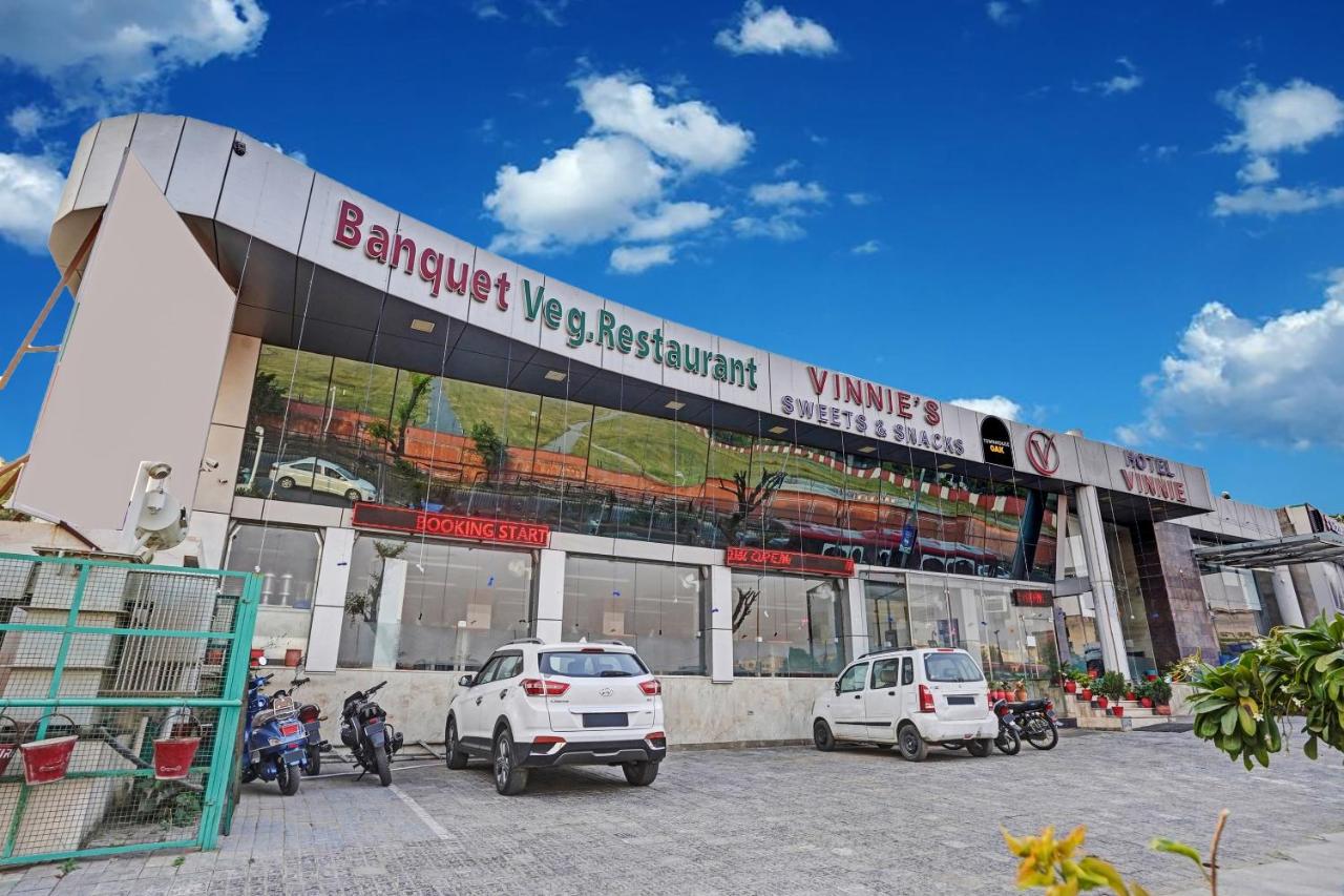 Treebo Premium Vinnie - Near Airport,Tonk Road,3 star