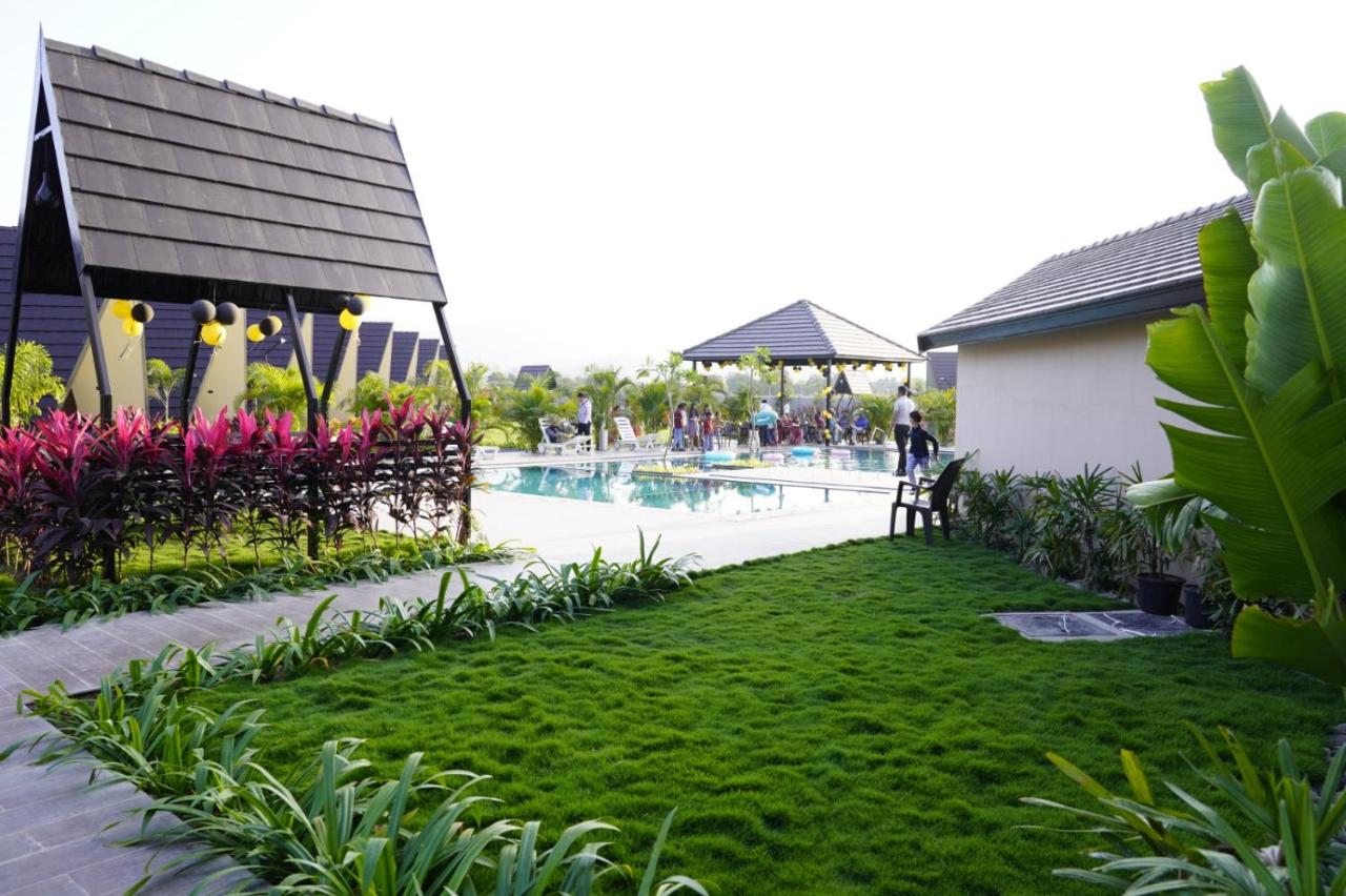 regenta resort vindhyachal statue of unity hotel