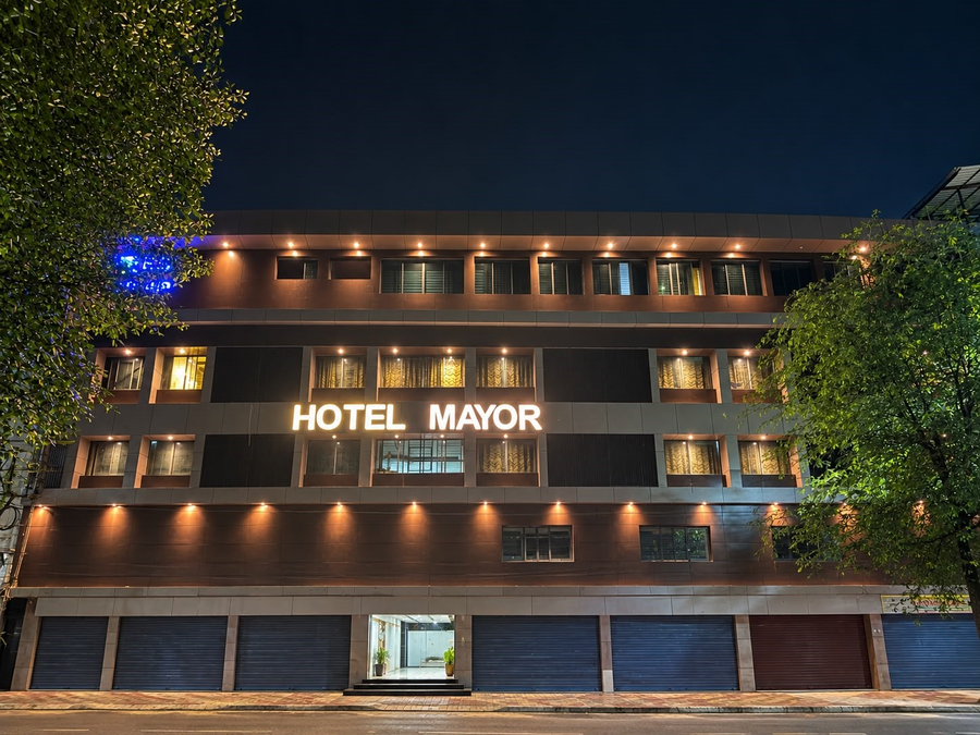 Hotel Mayor,Sevoke Rd, Near Sevoke More. Siliguri, Ward 10, Janta Nagar, Siliguri, West Bengal 734001,3 star