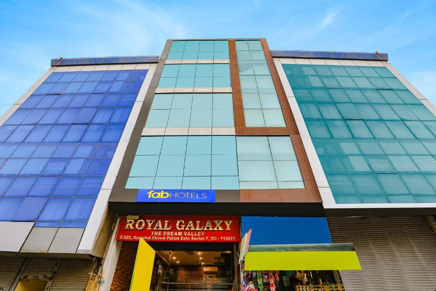 Fabhotel Royal Galaxy I - Nr Yashobhoomi Convention Centre,Delhi|New Delhi,3 star