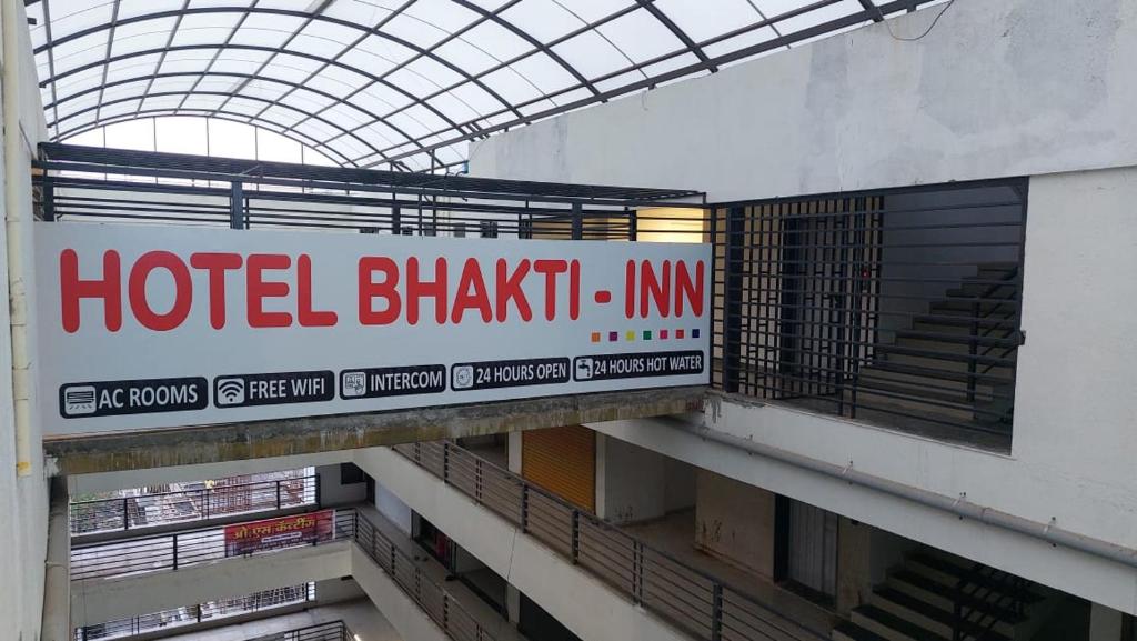 Fabhotel Bhakti Inn