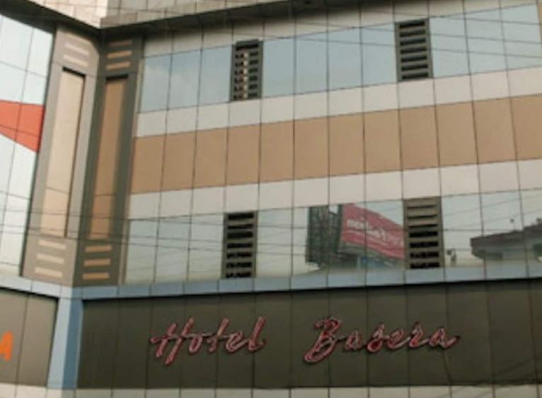 Hotel Basera,Railway Station Road,2 star