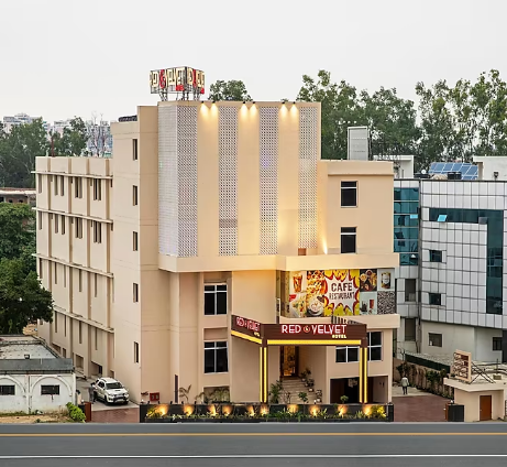Red K Velvet Hotel,Mayur Vihar Dasna ,3 star