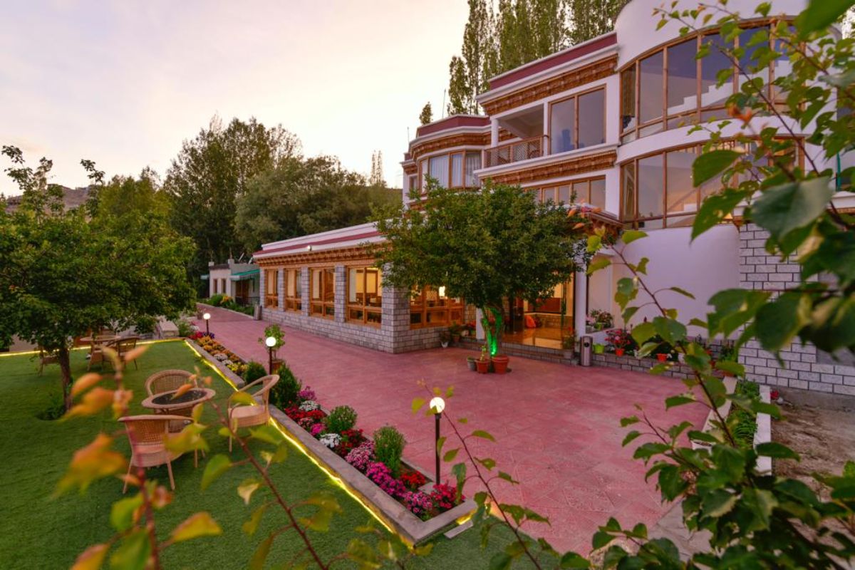mantra cottage leh