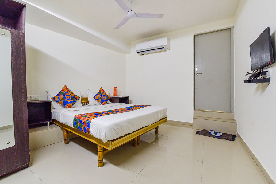 Fabexpress Himalaya Inn