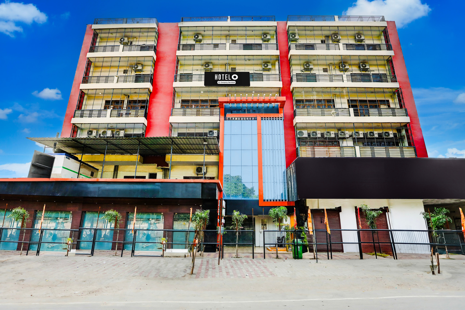 Super Hotel O Hyderabad Gate Iit Bhu,Susuwahi,3 star