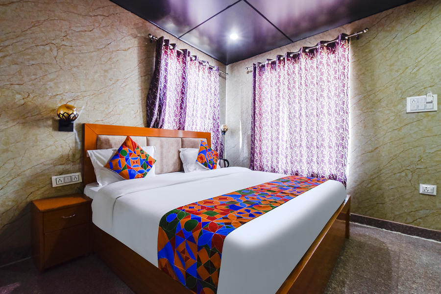 fabhotel neilkanth