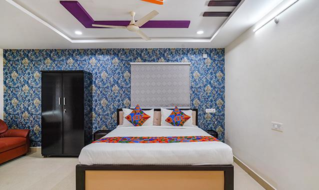 Fabhotel Sri Karthikeya Grand